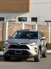 Toyota RAV4 XLE 2021 Silver for sale