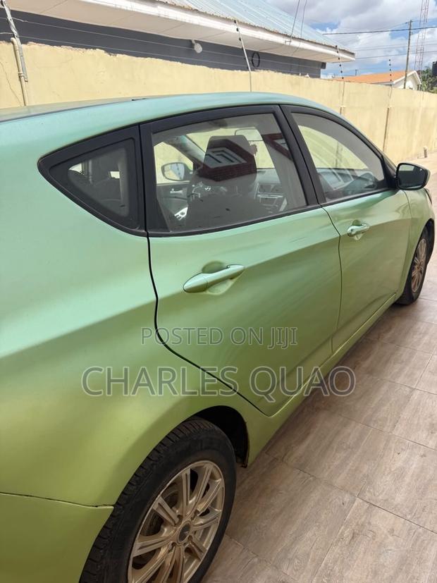Hyundai Accent 2013 Green
