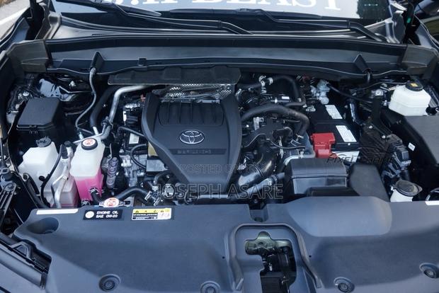 Toyota Grand Highlander Limited AWD 2024 Black