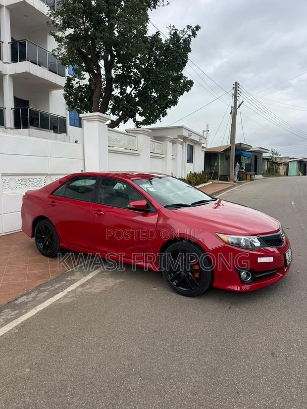 Toyota Camry SE Sport 4dr Sedan (2.5L 4cyl 6A) 2014 Red