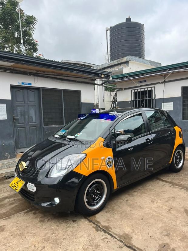 Toyota Yaris 2009 Black