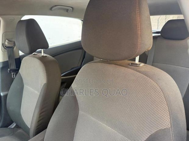 Hyundai Accent 2013 Green