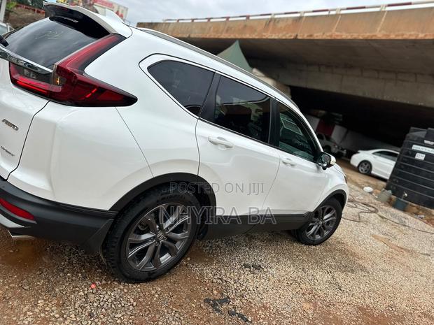 Honda CR-V Special Edition 2021 White