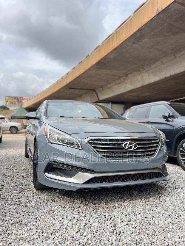 Hyundai Sonata 2016 Gray
