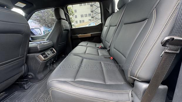 Ford F-150 STX 4WD SuperCab 6.5' Box 2025 Silver