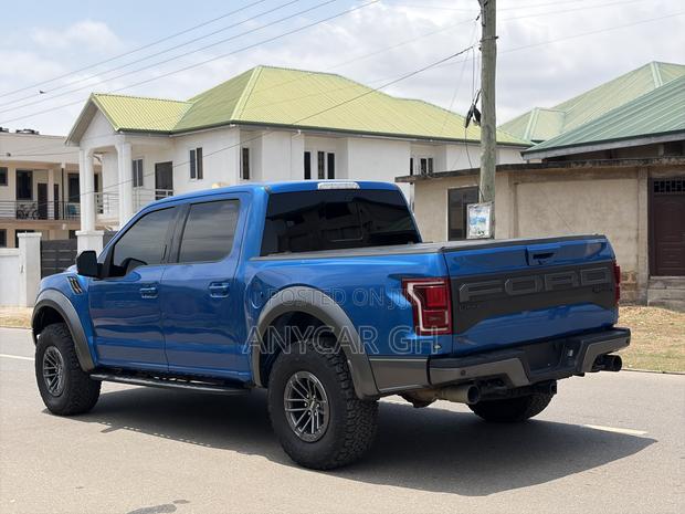 Ford F-150 Raptor 4x4 SuperCab Styleside 5.5 ft. box 133 in. WB 2020