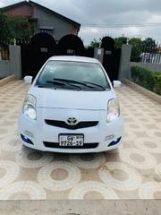 Toyota Vitz 2010 White for sale