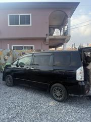 Toyota Voxy V 4WD 7-Seater 2010 Black for sale