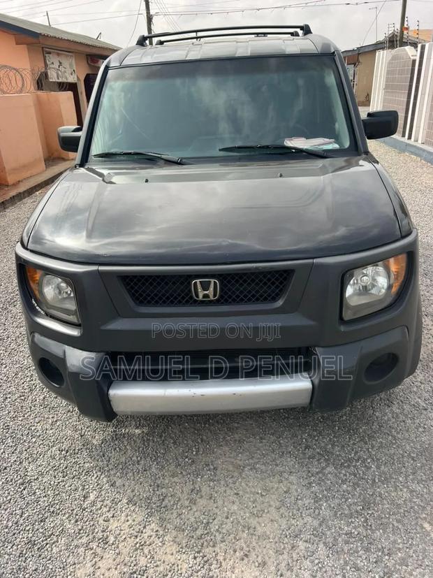 Honda Element 2009 Black