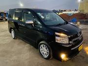 Toyota Voxy X 2WD 8-Seater 2011 Black for sale