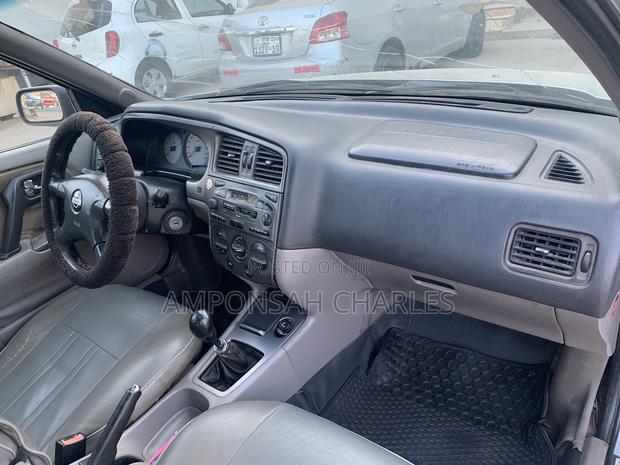 Nissan Primera 2009 Silver