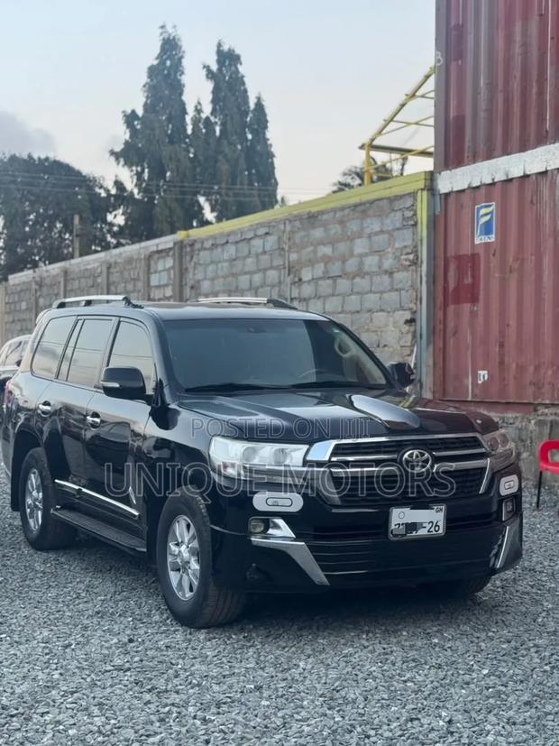 Toyota Land Cruiser 2015 Black