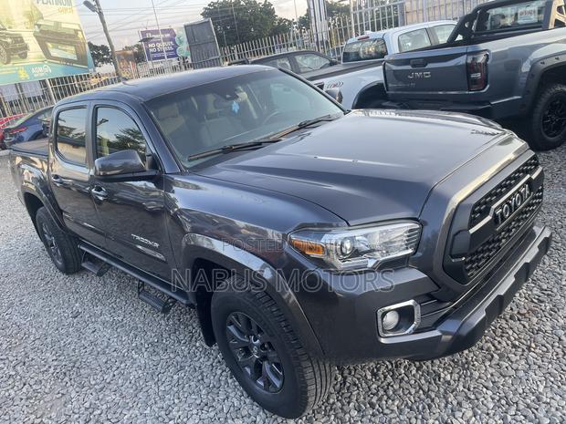 Toyota Tacoma TRD Off Road 2021 Gray