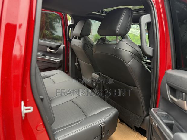 Toyota Tacoma TRD Off-Road Double Cab 4WD 5.0 ft. SB (Automatic) 2025