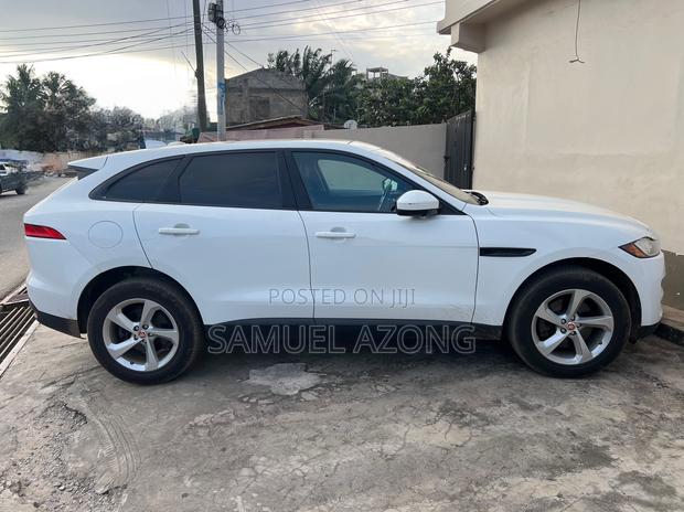 Jaguar F-Pace 35t 2017 White