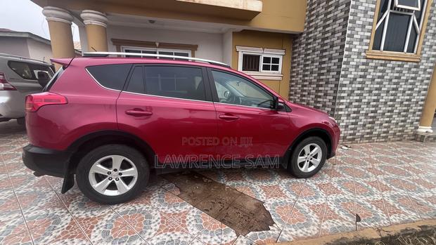 Toyota RAV4 2014