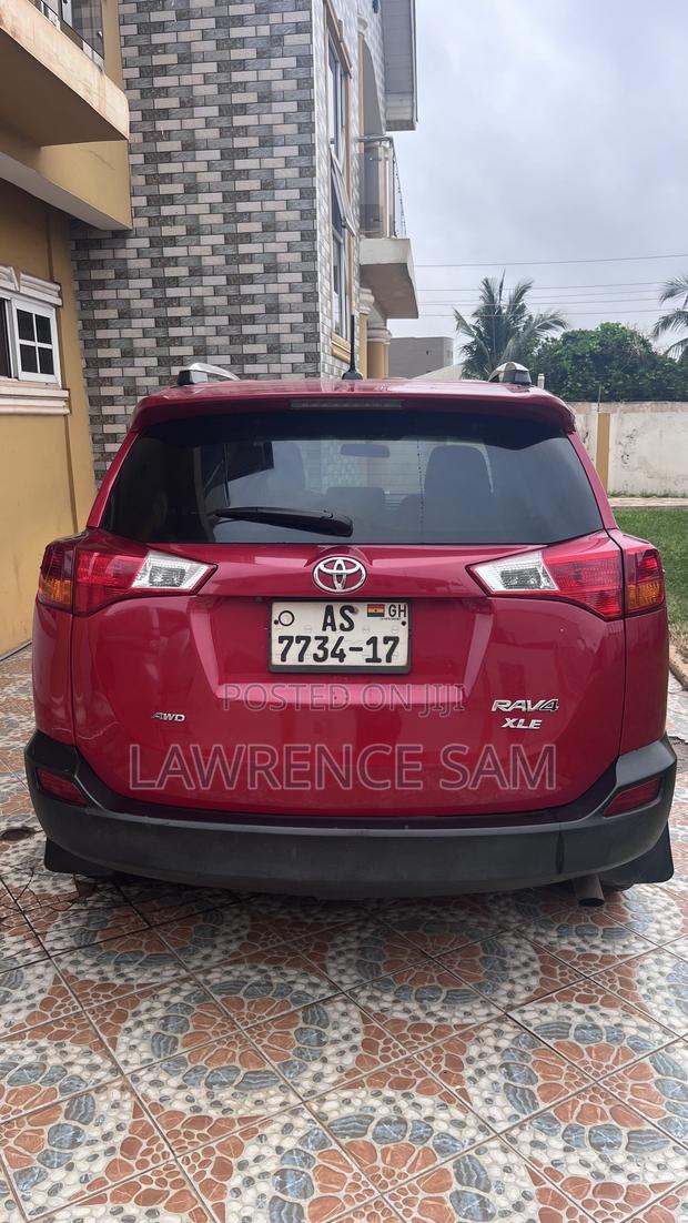 Toyota RAV4 2014