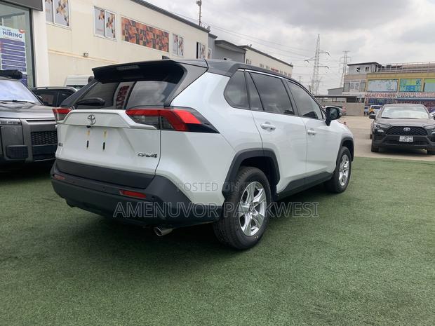 New Toyota RAV4 2025 White