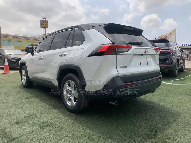 New Toyota RAV4 2025 White