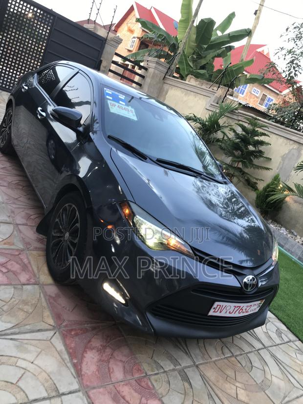 Toyota Corolla LE Eco (1.8L 4cyl 2A) 2019 Gray