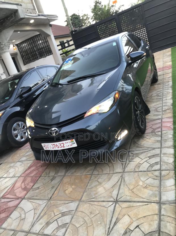 Toyota Corolla LE Eco (1.8L 4cyl 2A) 2019 Gray