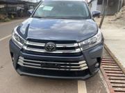 Toyota Highlander XLE 2019 Blue for sale