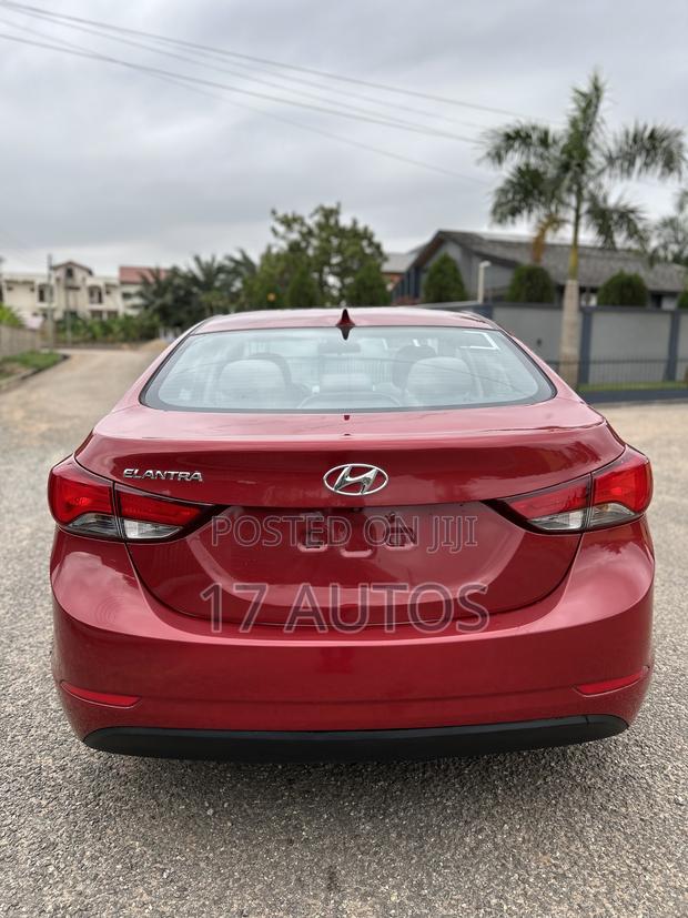 Hyundai Elantra Limited 4dr Sedan (1.8L 4cyl 6A) 2014 Red