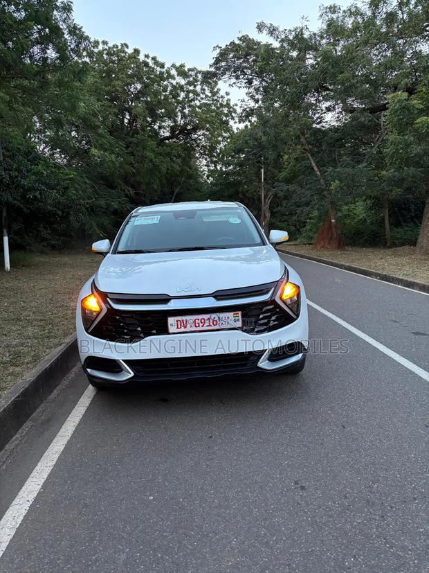 Kia Sportage EX 2023 White