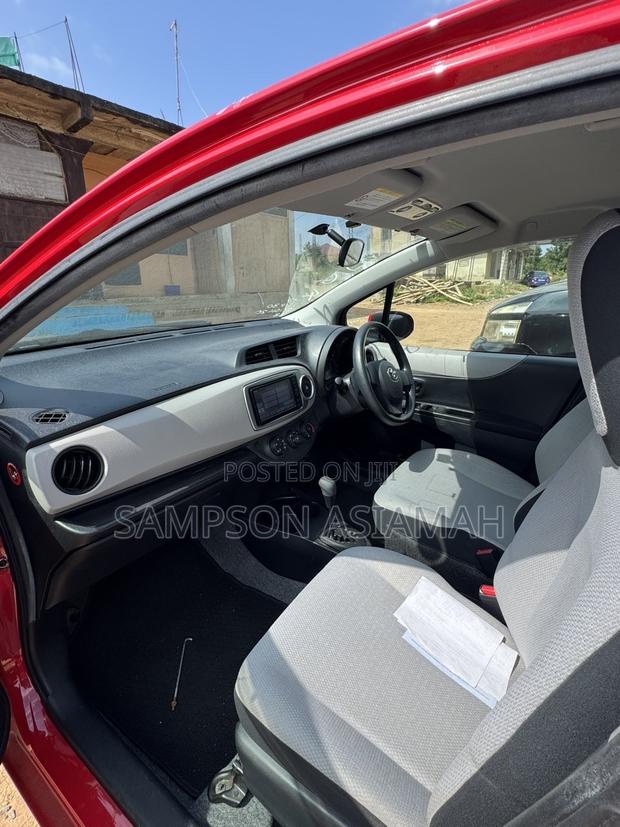 Toyota Vitz 1.3 AWD 3dr 2013 Red