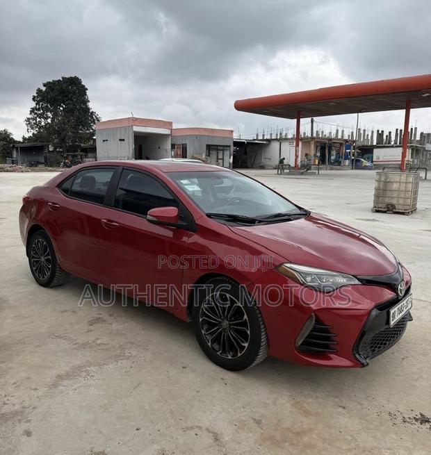 Toyota Corolla SE Special Edition 4dr Sedan (1.8L 4cyl CVT) 2017 Red