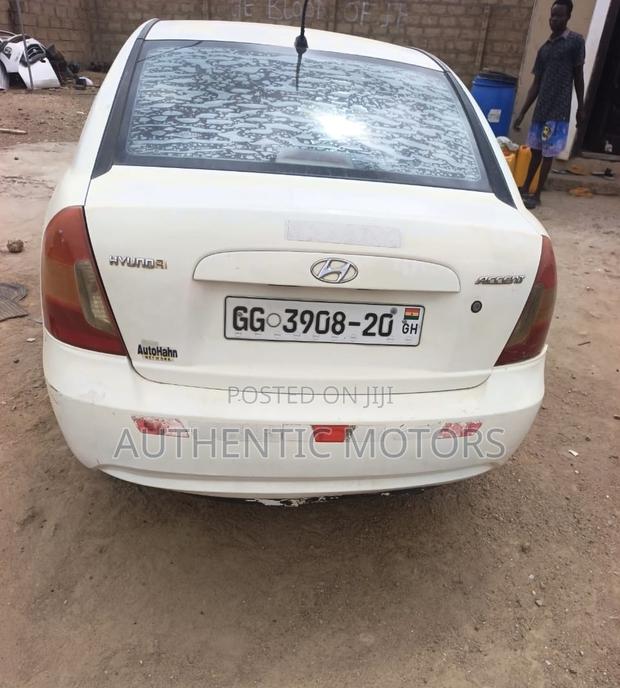 Hyundai Accent 2009 White