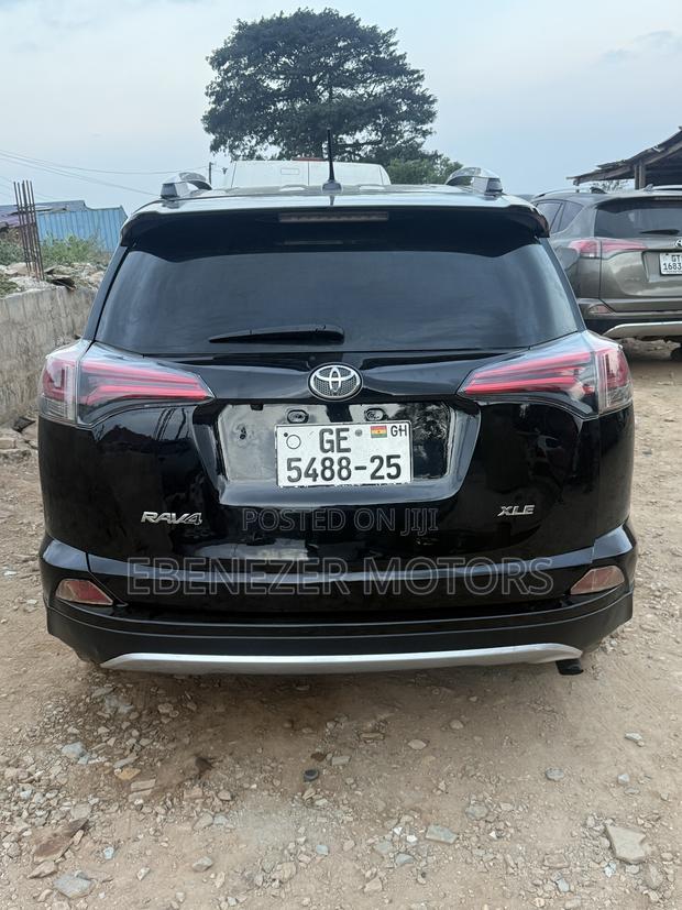 Toyota RAV4 2017 Black