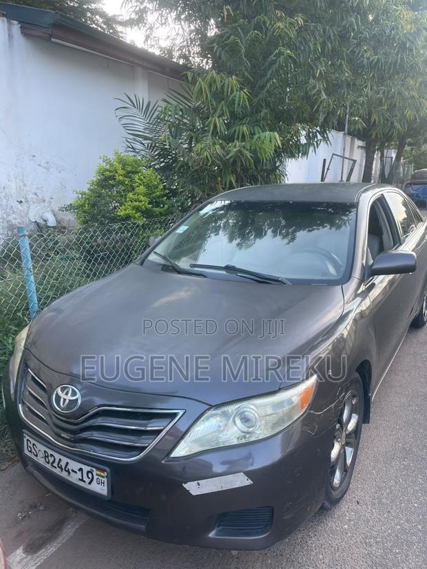 Toyota Camry 2008 Gray