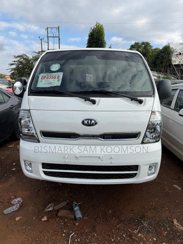 Kia Bongo 2019 White