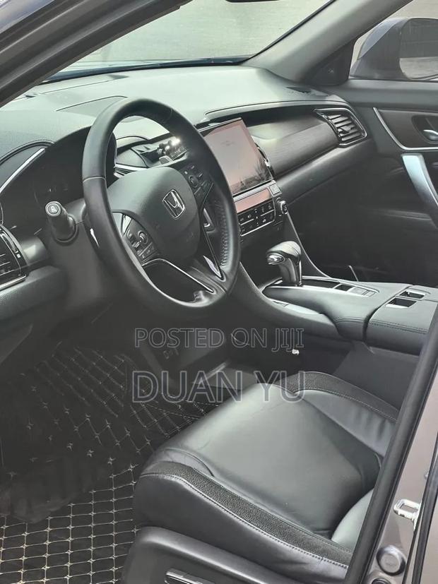 Honda Avancier 2017 Gray