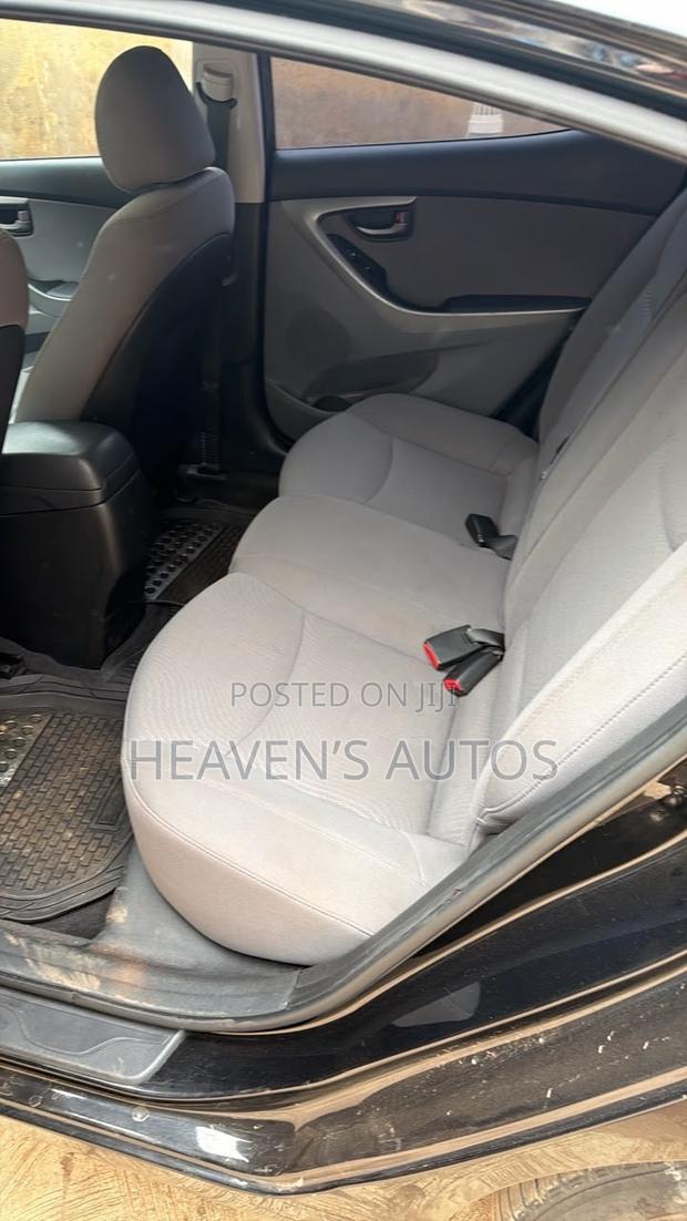 Hyundai Elantra 2016 Black
