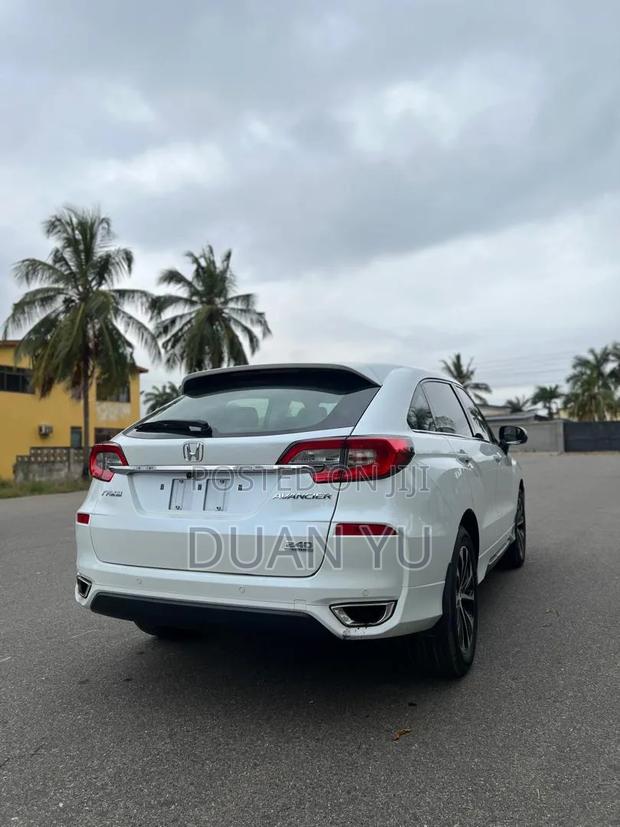 Honda Avancier 2017 White