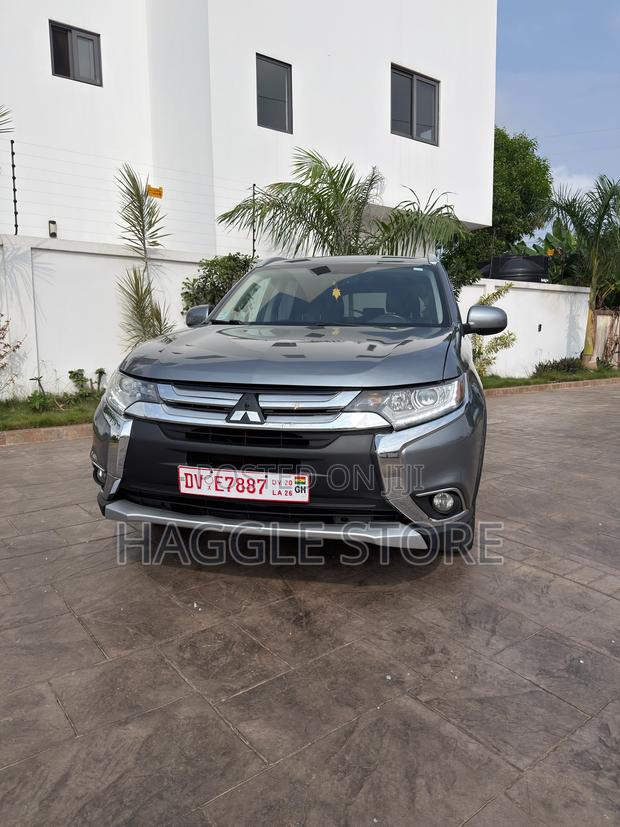 Mitsubishi Outlander ES AWC 2016 Gray