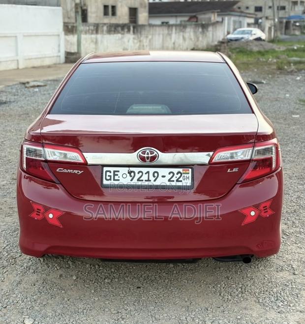 Toyota Camry 2014 Red