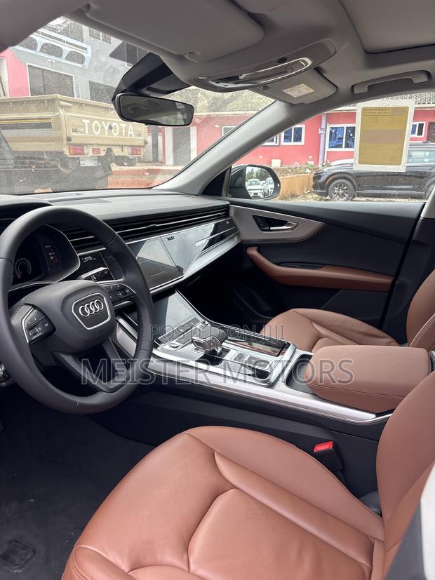 New Audi Q8 2023 Black