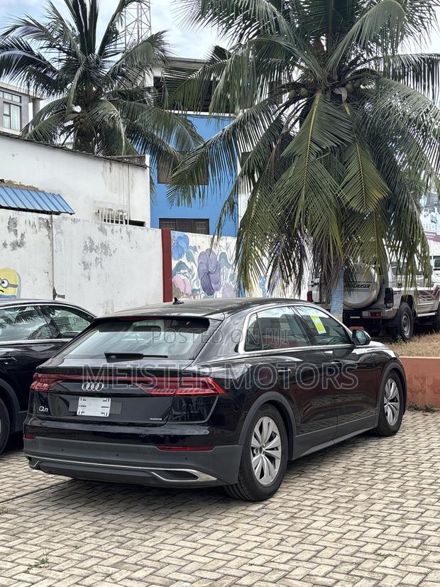 New Audi Q8 2023 Black