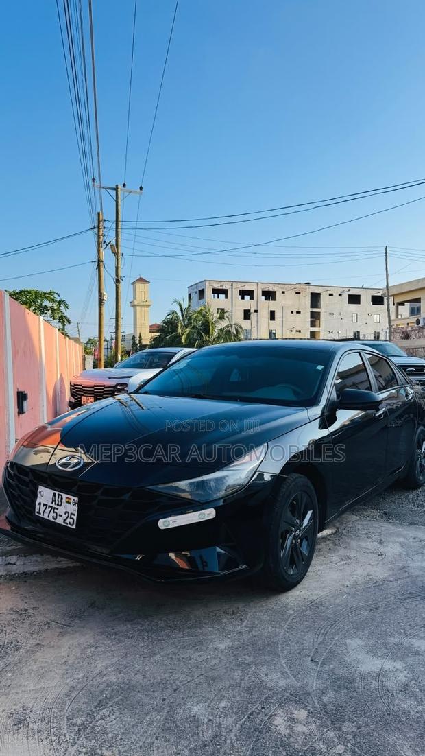 Hyundai Elantra 2021 Black