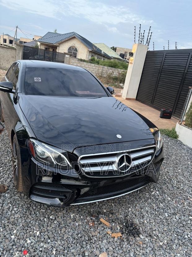 Mercedes-Benz E350 2020 Black