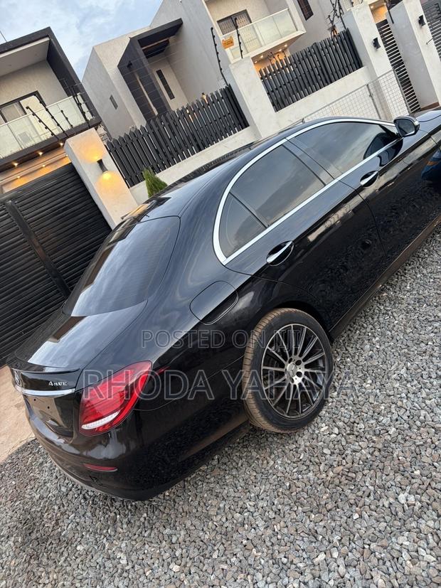 Mercedes-Benz E350 2020 Black