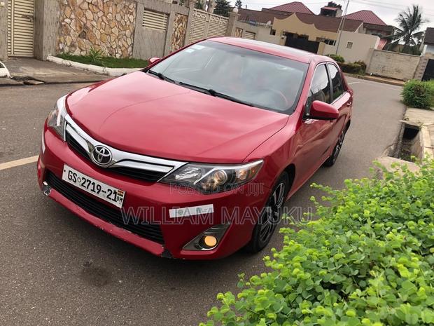 Toyota Camry LE 4dr Sedan (2.5L 4cyl 6A) 2014 Red