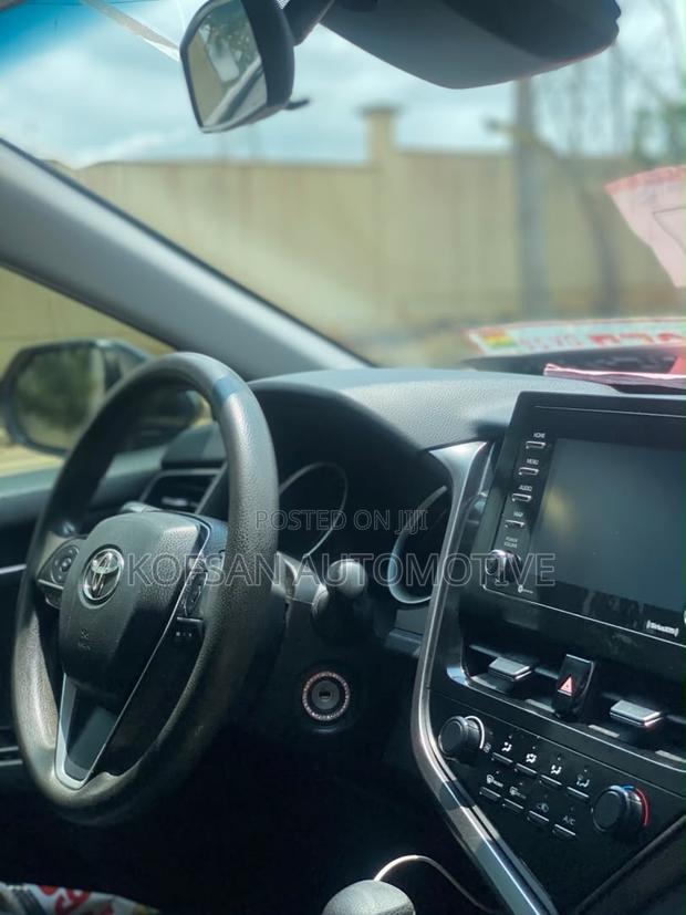 Toyota Camry LE 2021 Blue