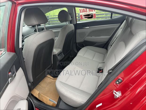 Hyundai Elantra Limited 2020 Red