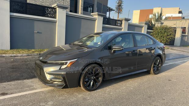 Toyota Corolla XSE 2024 Gray