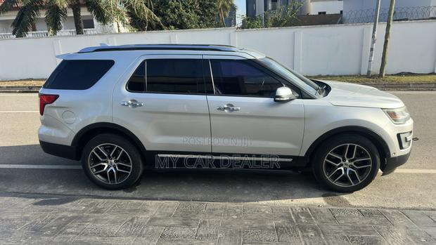 Ford Explorer Limited 4dr SUV AWD (3.5L 6cyl 6A) 2016 Silver