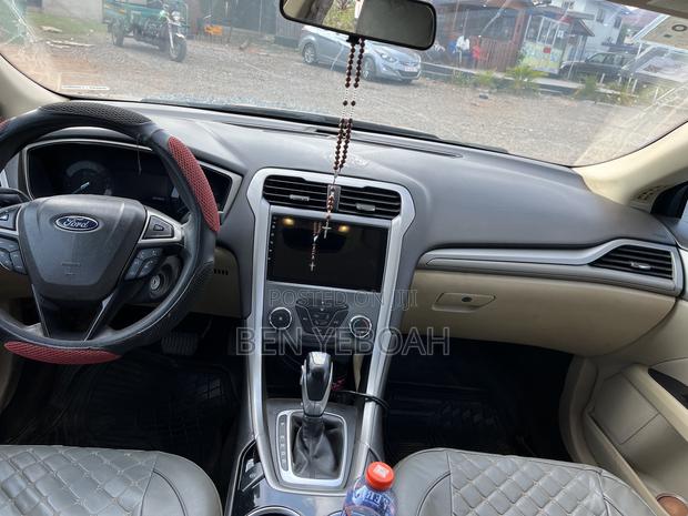 Ford Fiesta S Sedan 2013 Brown